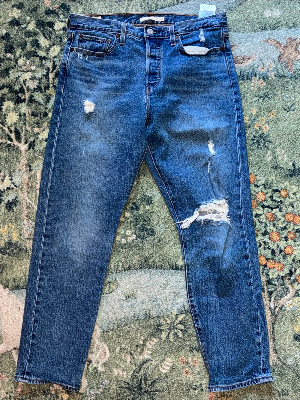 Levi's Wedgie Straight High Rise Distressed Jeans Size 31